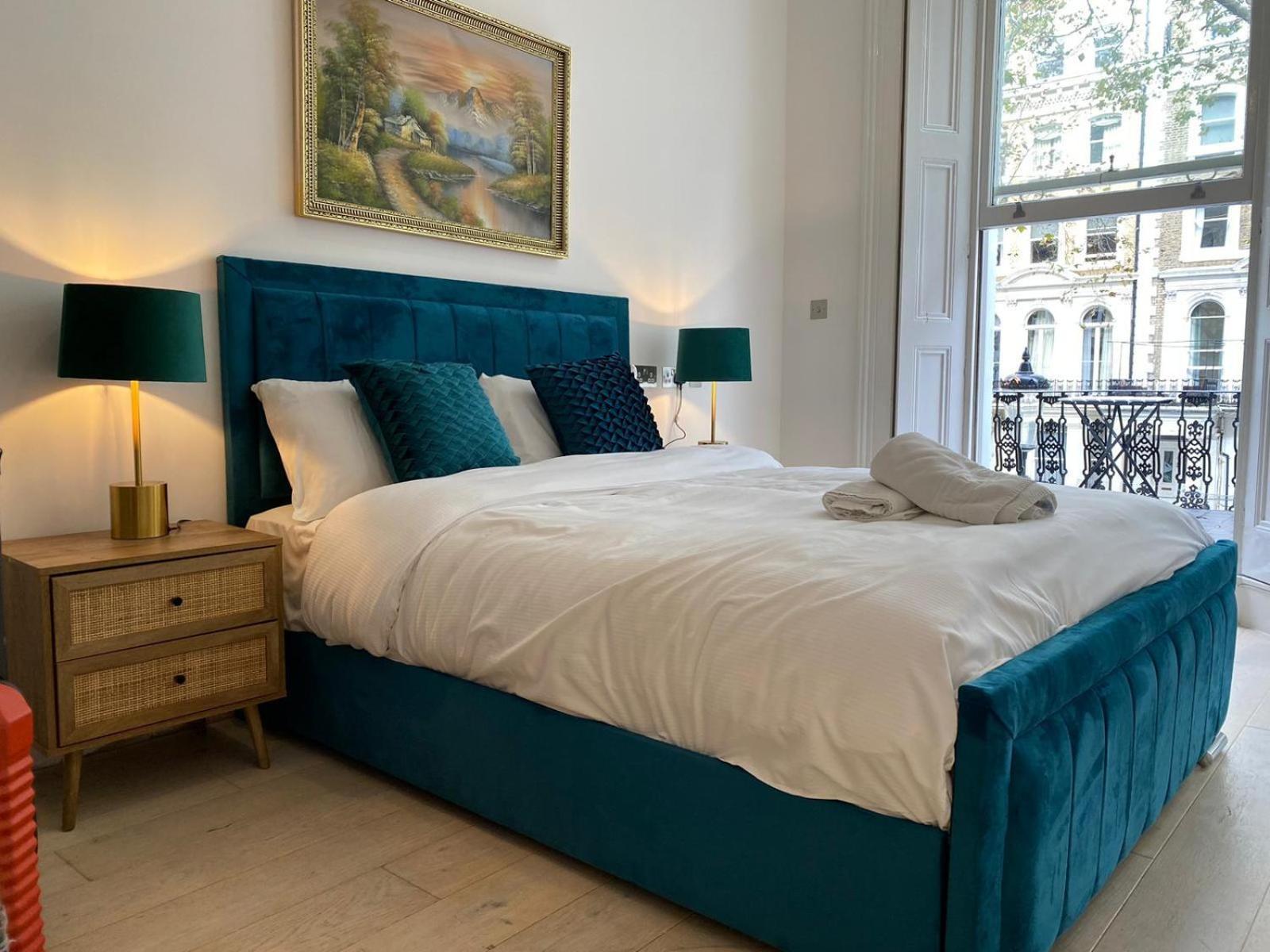 The Chapter- Knightsbridge Suites Лондон Екстериор снимка