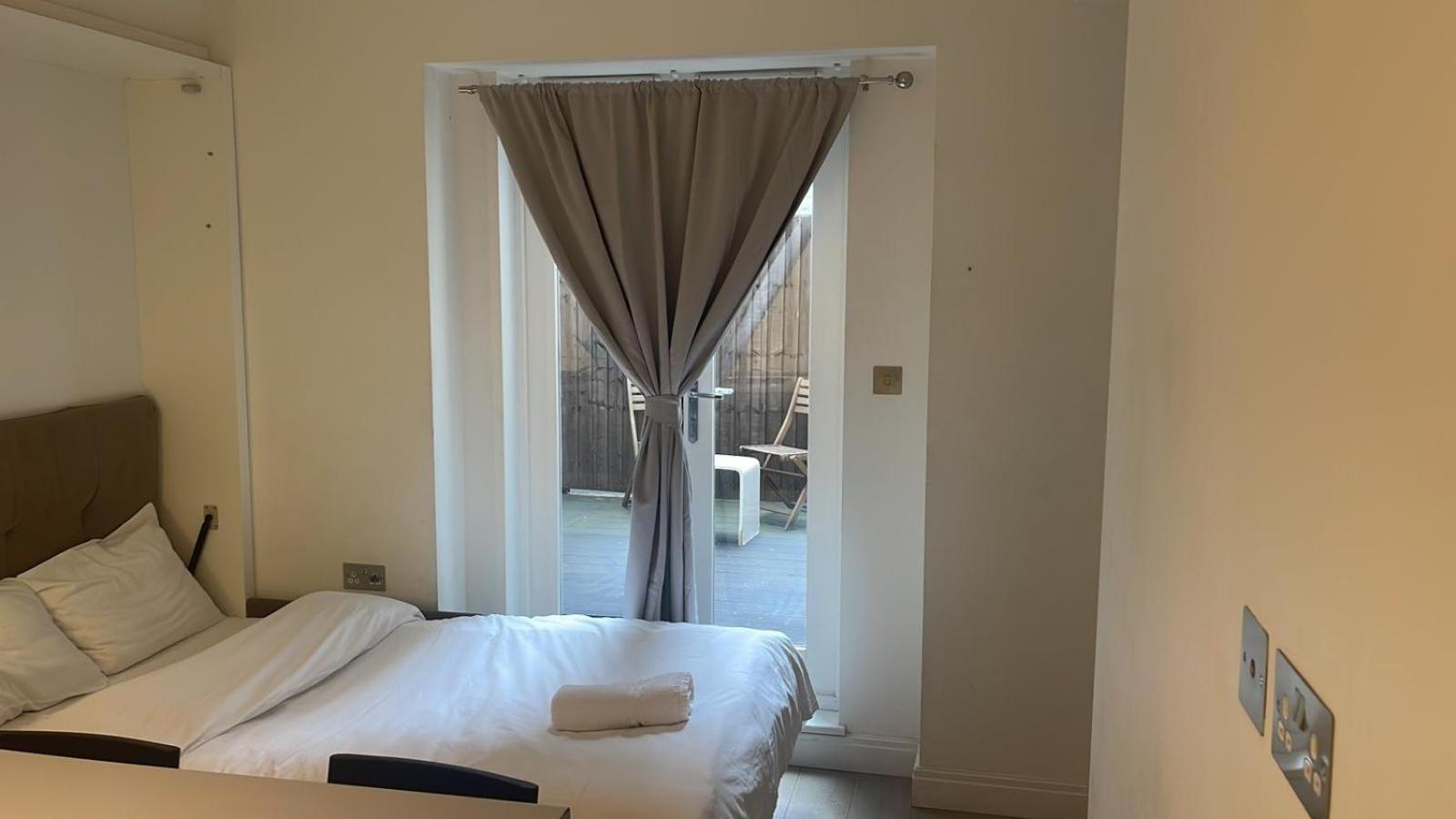 The Chapter- Knightsbridge Suites Лондон Екстериор снимка